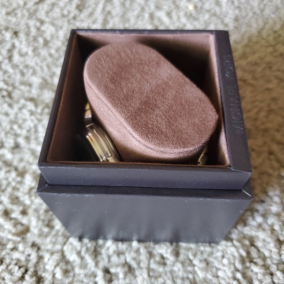 Michael Kors Men's Stainless Steel Quartz Watch - Picture 4 of 6